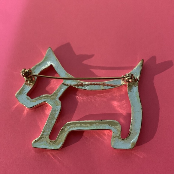 Adorable dog brooch - Picture 4 of 4